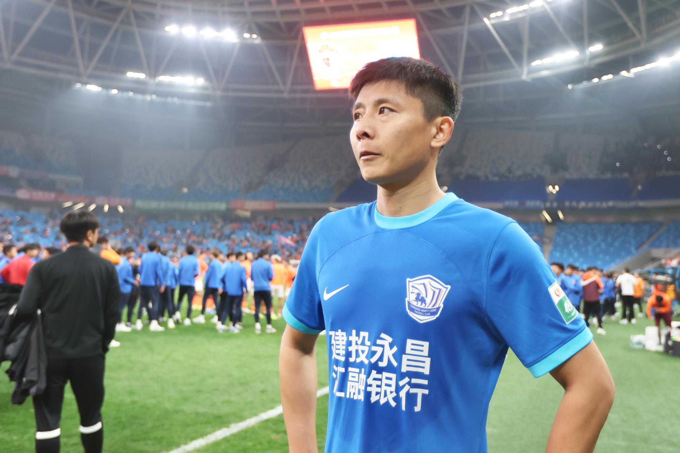 今天第5個(gè)！鄭凱木質(zhì)疑滄州：連續(xù)四年欠球員工資，還能過(guò)準(zhǔn)入？