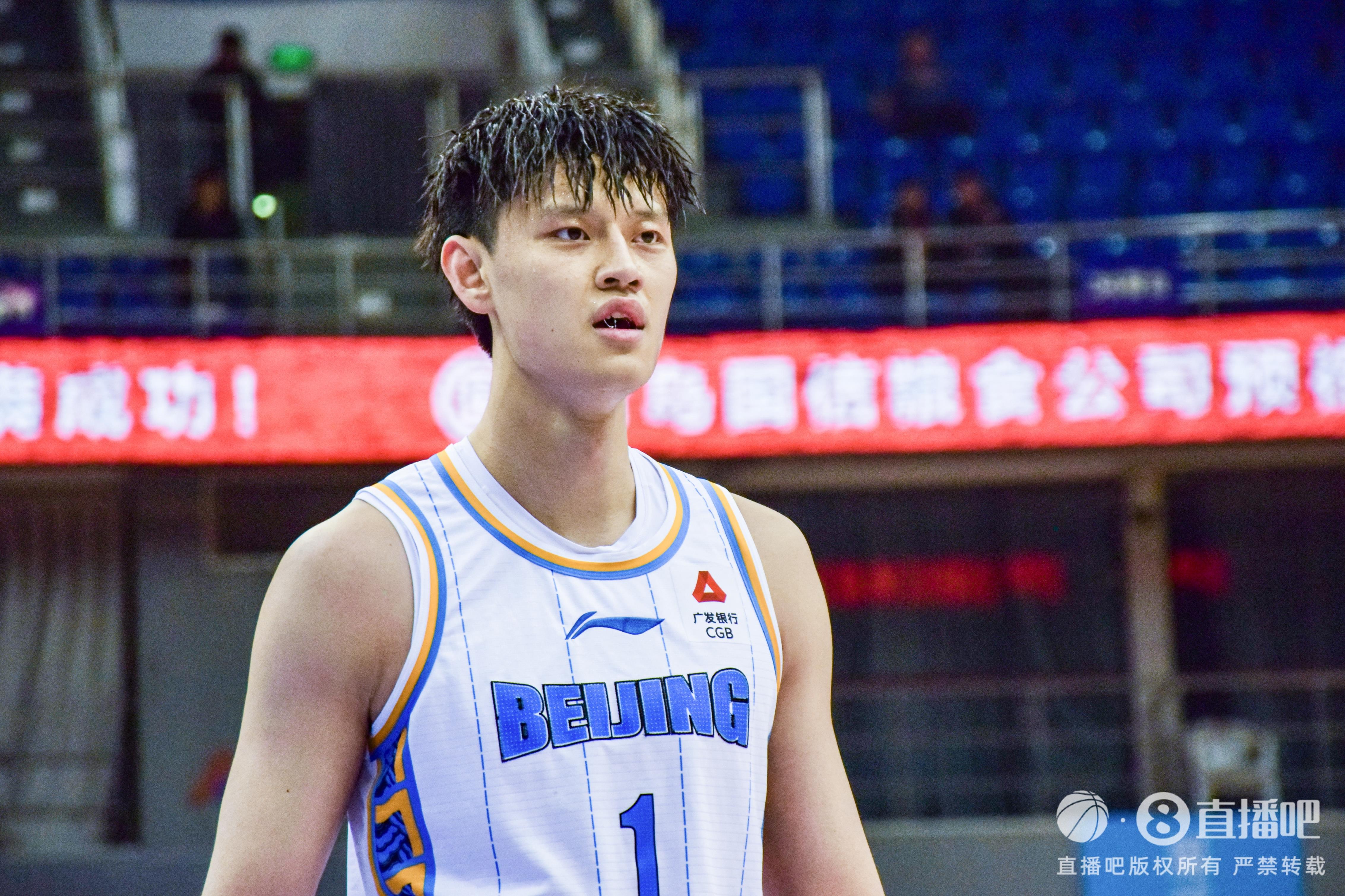 7次大帽相當炸裂！曾凡博替補砍16分7板7帽 大帽絕殺遼寧！