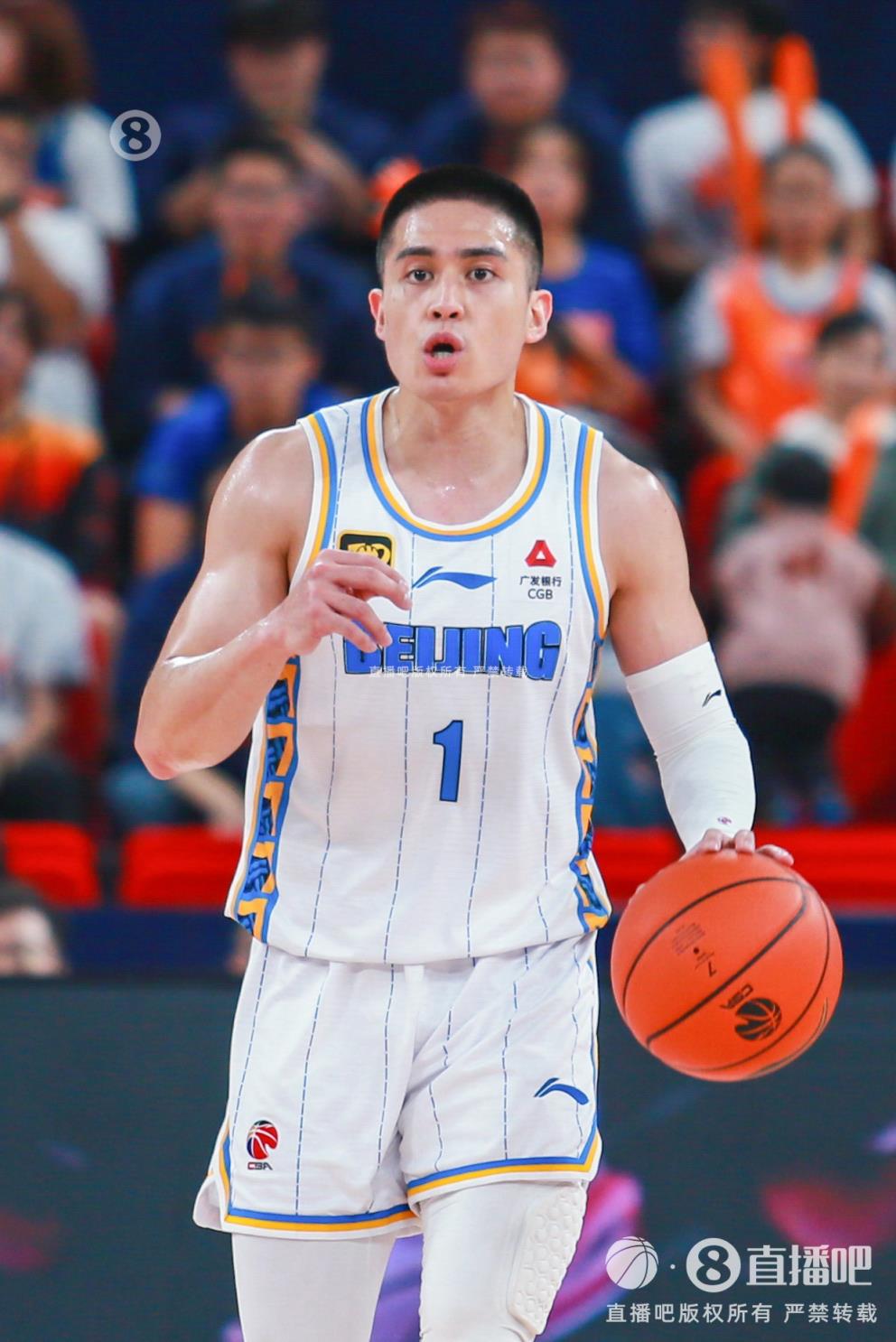 第四節(jié)先生！陳盈駿9中3得11分2板9助&11分全部為第四節(jié)所得！